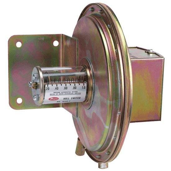 Dwyer Differential Pressure Switch, 1640